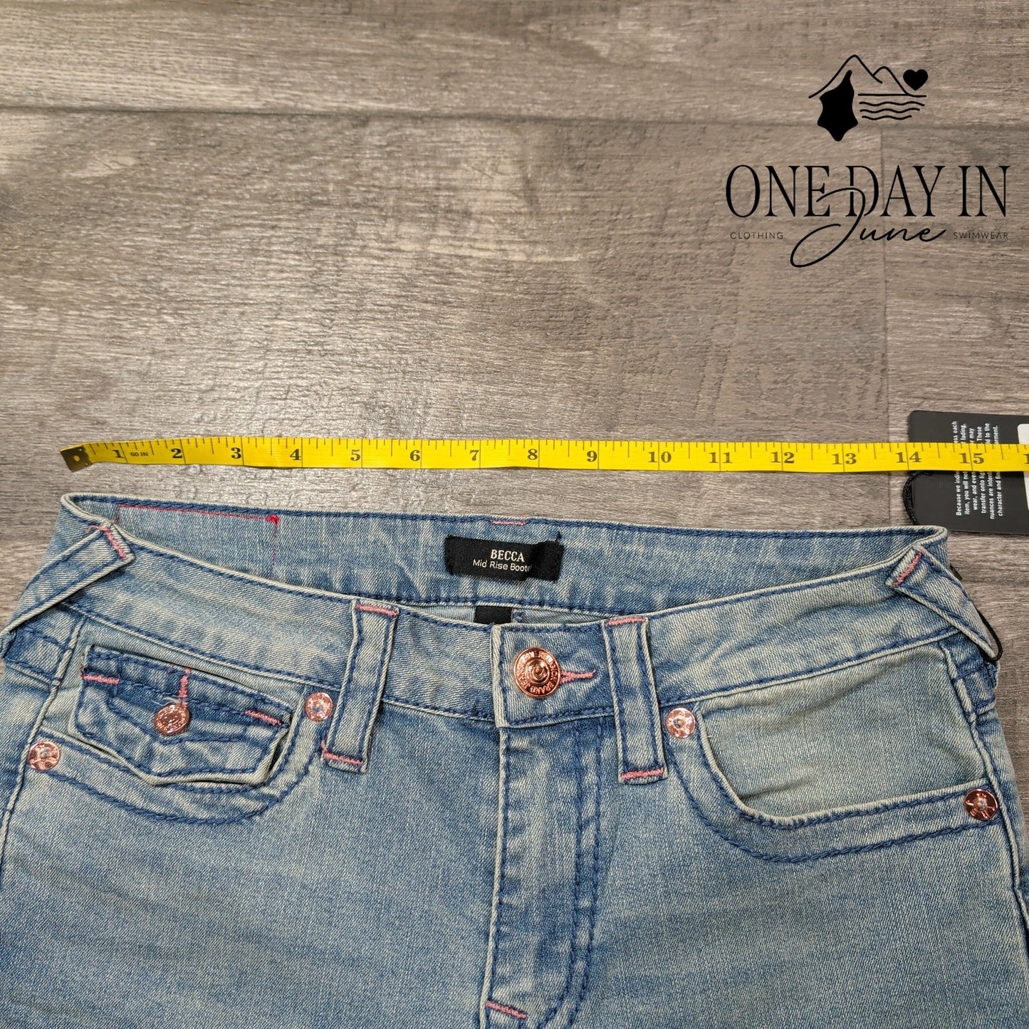 True Religion Becca Mid Rise Flap Bootcut Jeans Size 4 (27)