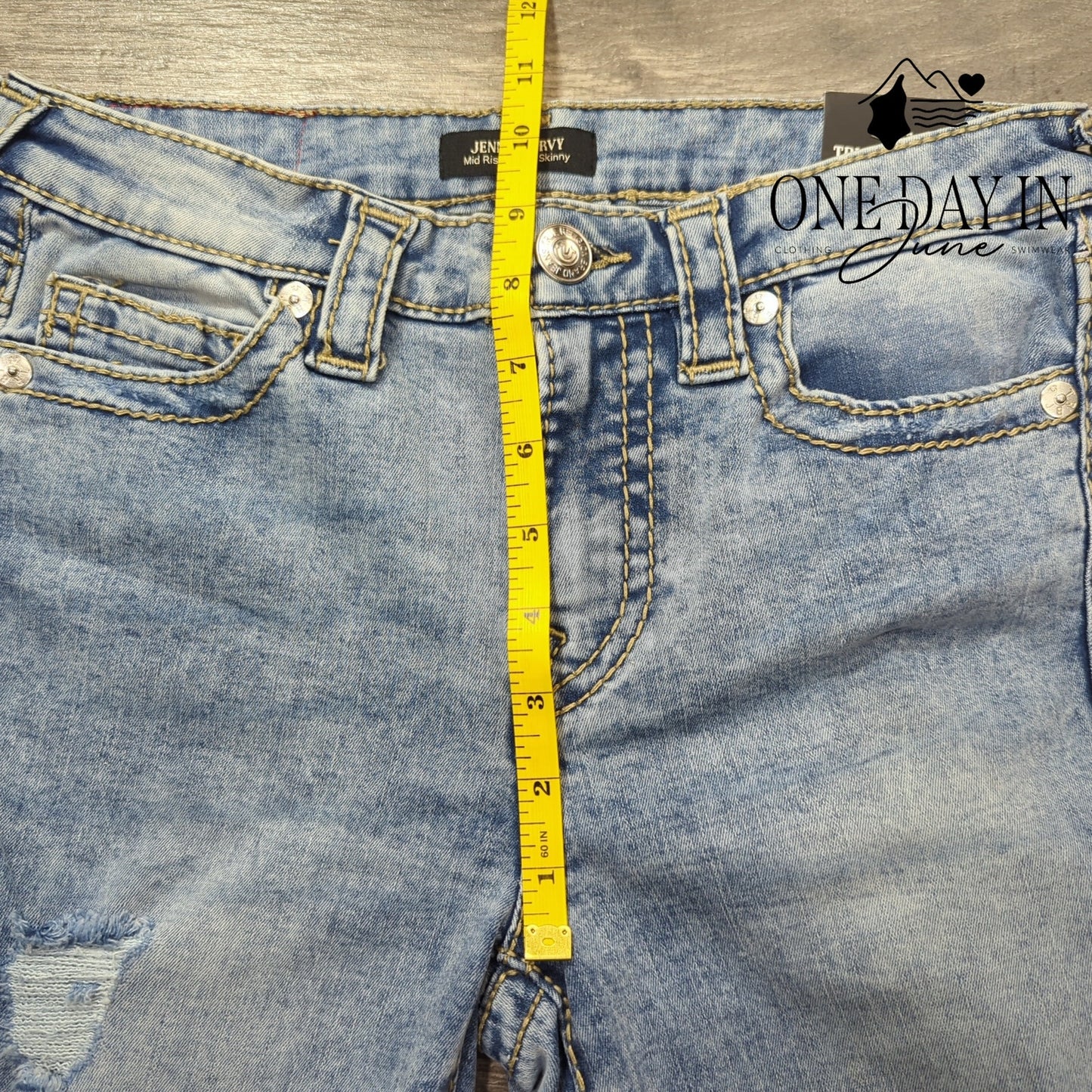 True Religion Jennie Curvy Mid Rise Skinny Distressed Skinny Jeans Size 28 (6)