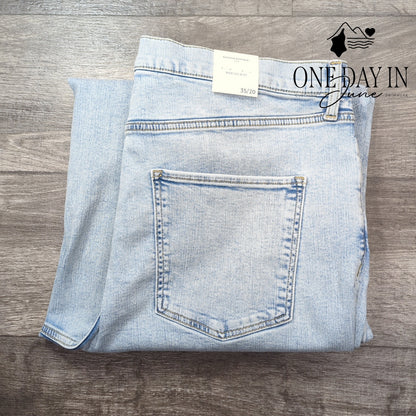 Banana Republic Wide Leg Raw Hem Cropped Jeans Size 20