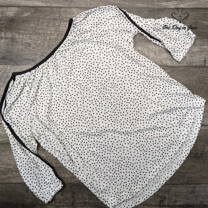 Jones New York Women's Polka Dot Cold Shoulder Long Sleeve Top Size M
