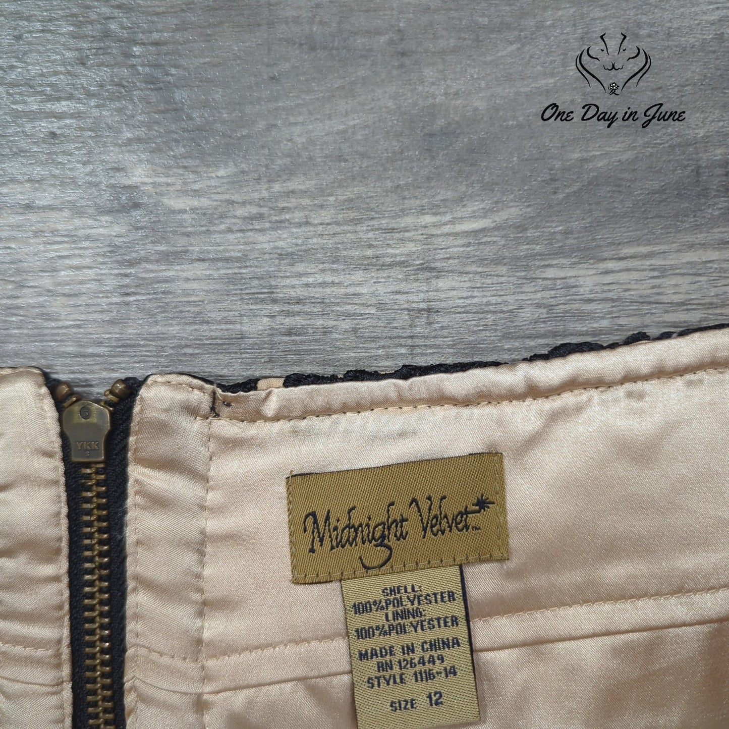 Midnight Velvet Lace Layered Pencil Skirt Size 12