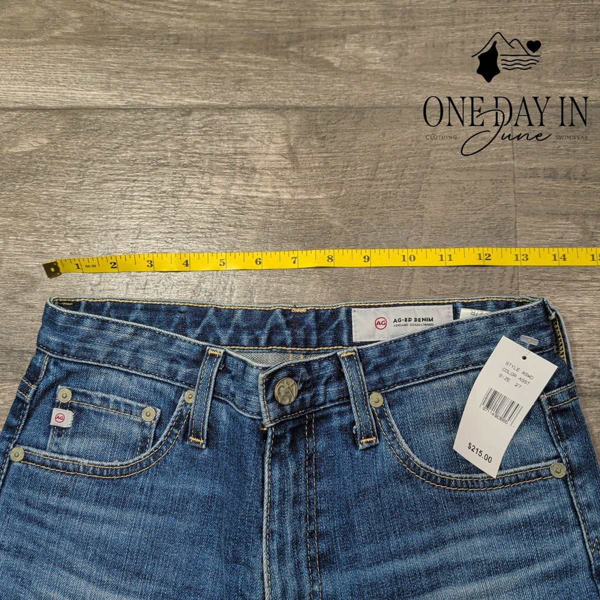 AG Adriano Goldschmied AG-ED Straight Leg Jeans Medium Wash NWT Size 4 (27)