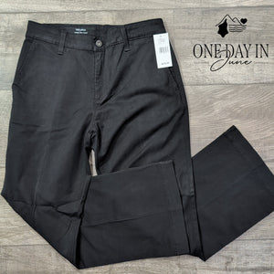AG Adriano Goldschmied The Layla Cropped Flare Trouser Pants Black NWT Size 4