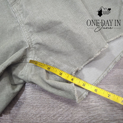 Gap Corduroy Shorts Size 10