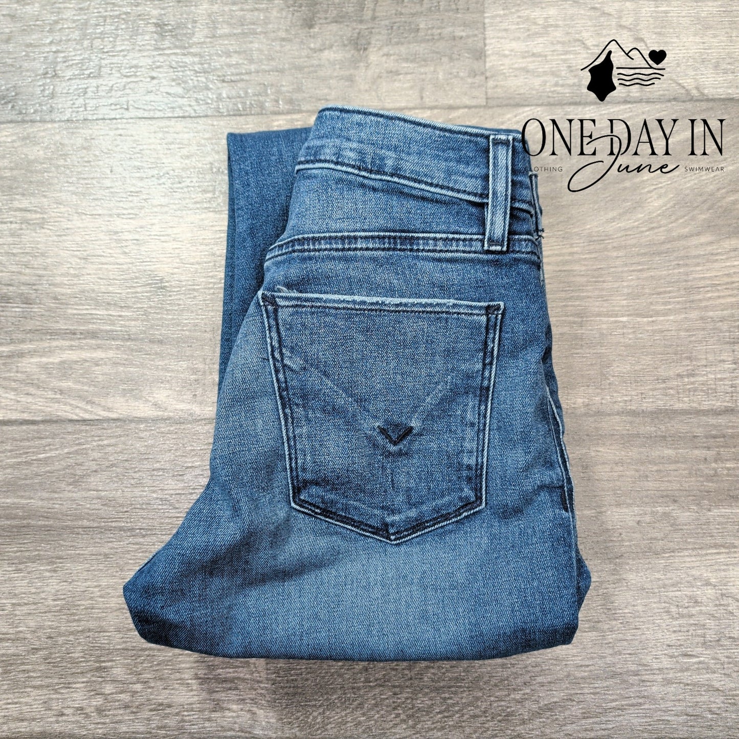 Hudson Nico Maternity Straight Ankle Jeans Blue Side Panel NWT $195 Size 4 (27)
