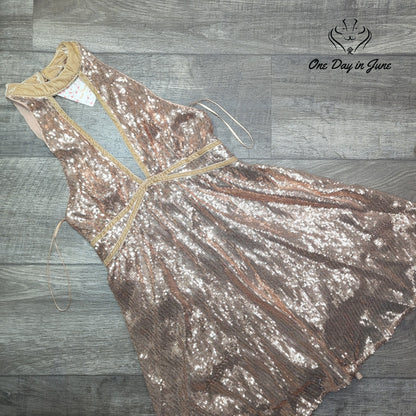Free People Film Noir Sequin Halter Mini Dress Rose Gold Open Back NWT Size 2