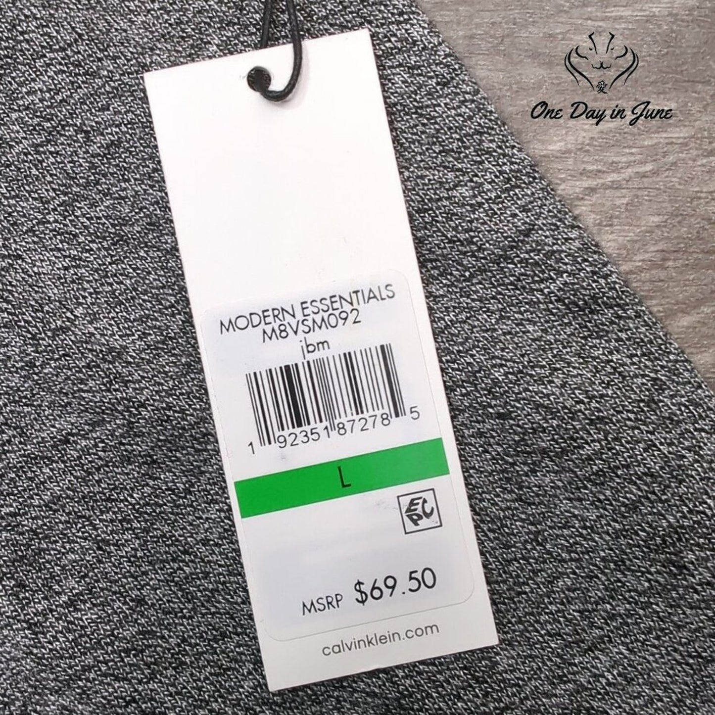 Calvin Klein Pulll Over Turtle Neck Sweater Size L
