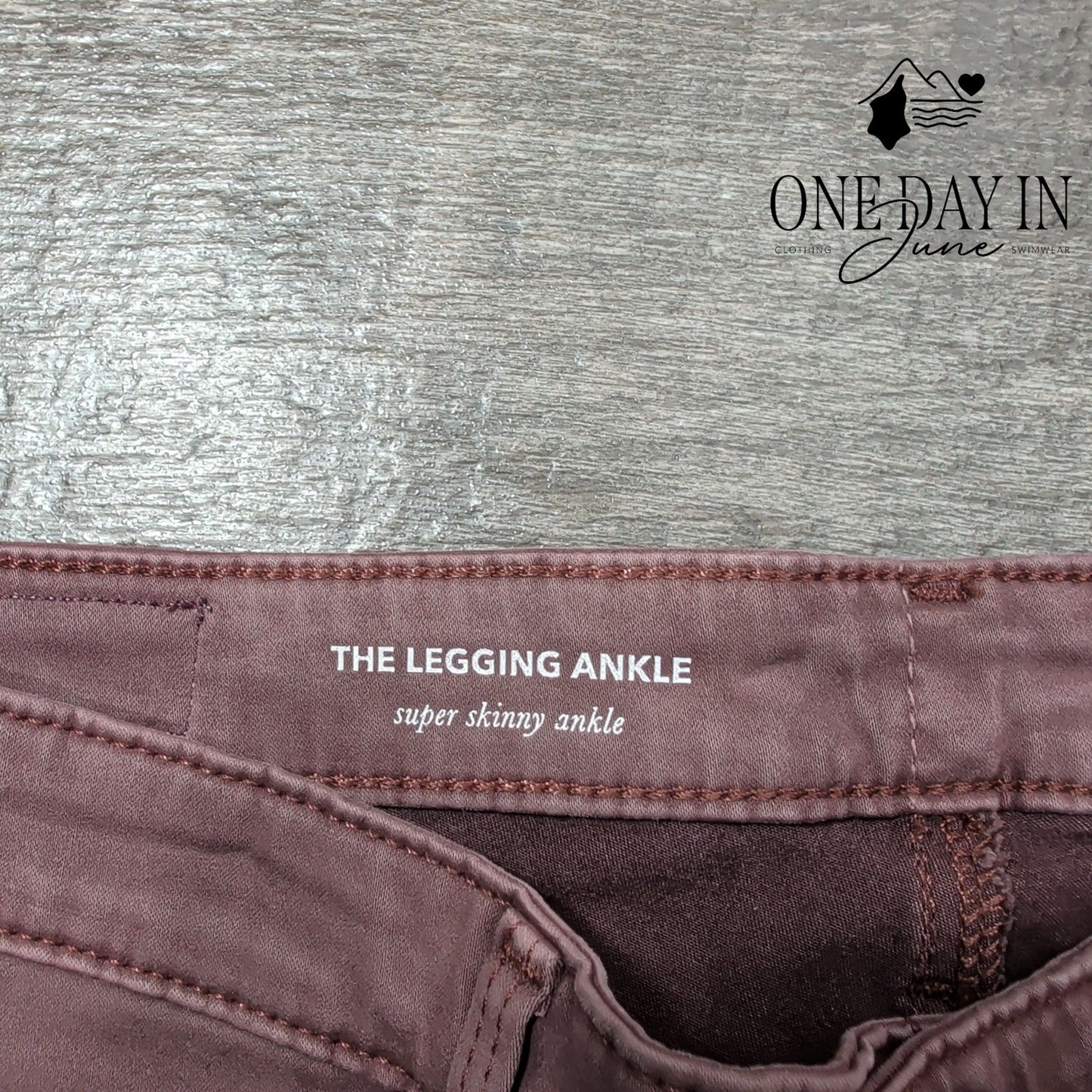 AG Adriano Goldschmied The Legging Ankle Jeans Size 4 (27)