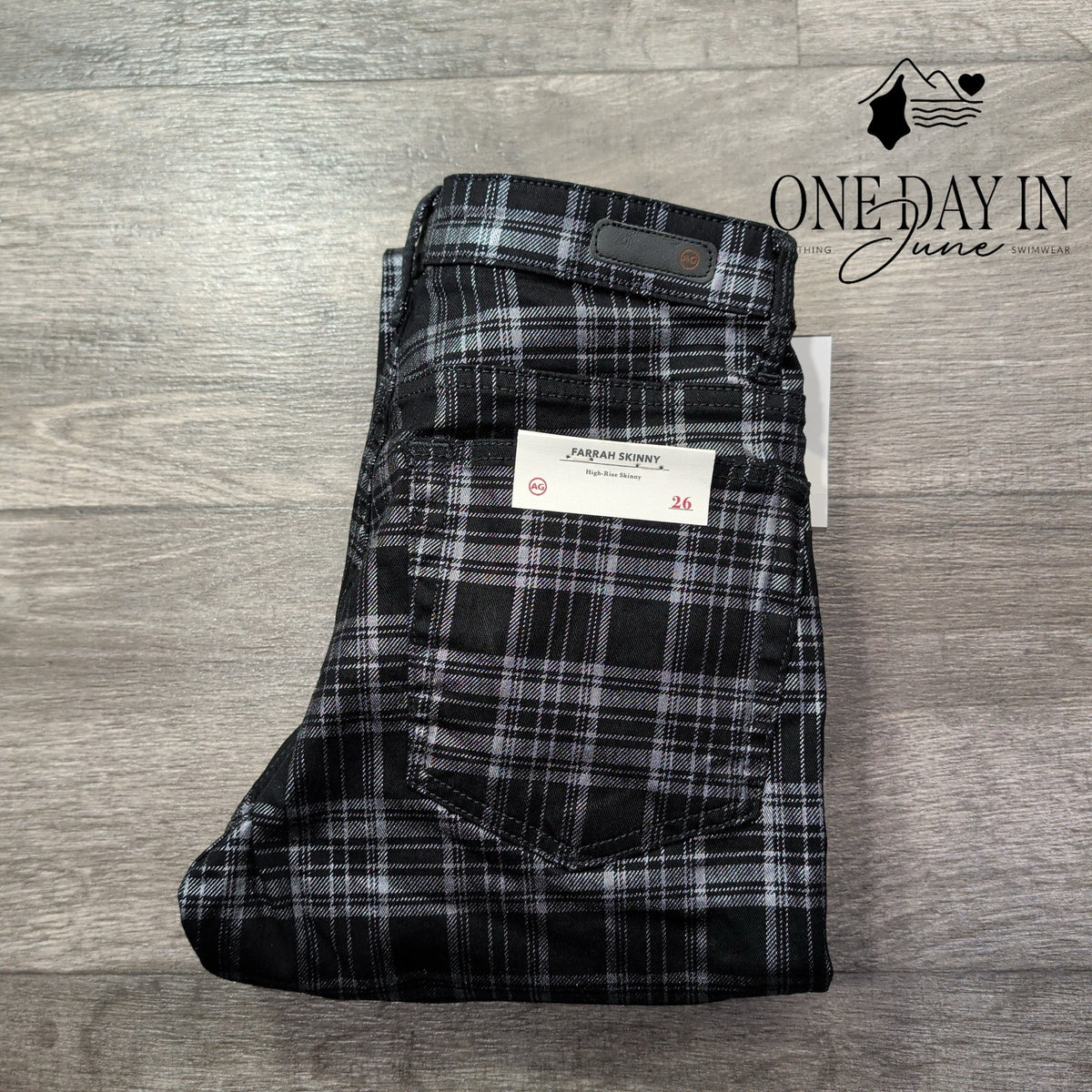 AG Adriano Goldschmied Farrah High Rise Skinny Jeans Black Plaid NWT Size 2 (26)