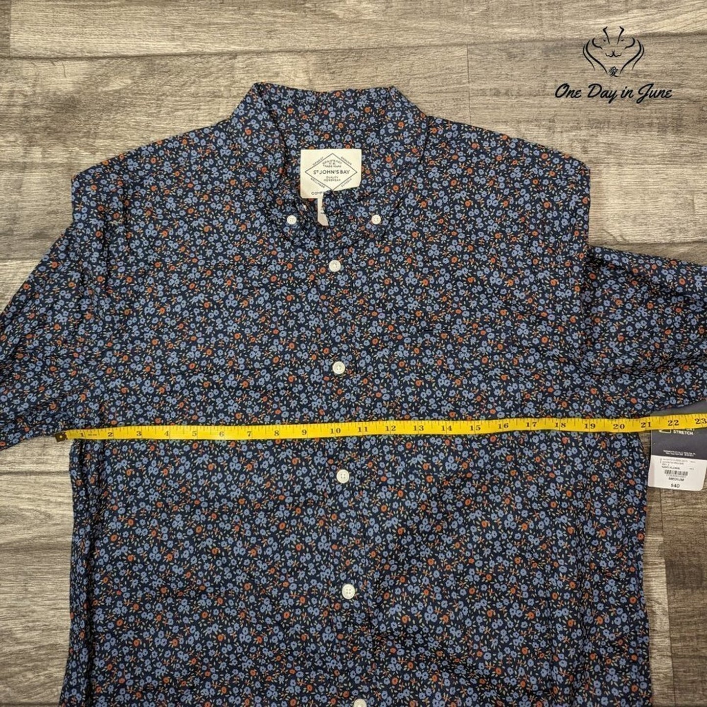 St. John's Bay Floral Comfort Stretch Button Down Shirt Size M