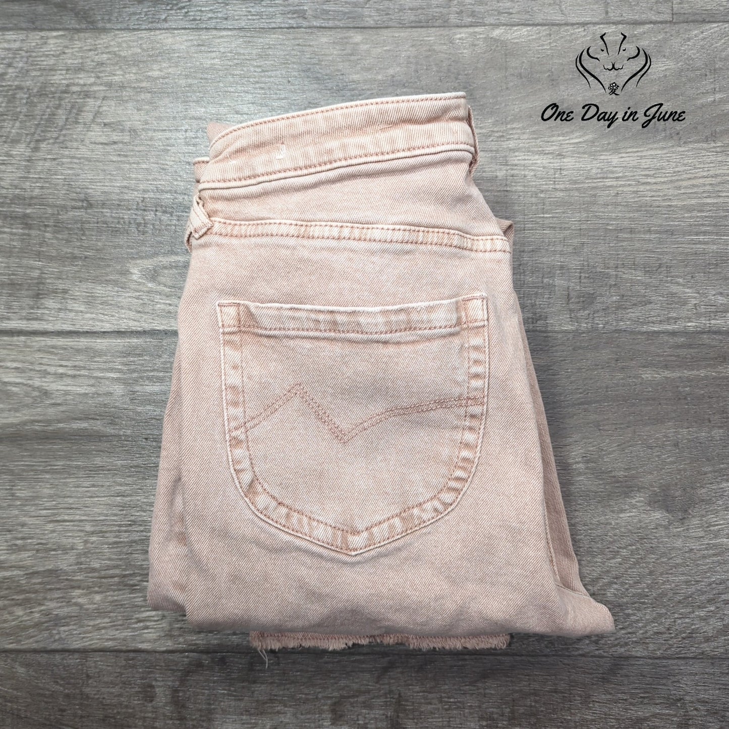 Cleo + Wolf High Rise Straight Distressed Jeans Size 28 (6)