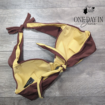 A.Che Underwire Halter Tie Back Bikini Top Size M (38C, 36D, 34DD, 32E)