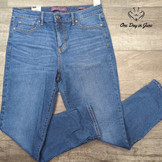 Gloria Vanderbilt Mid Rise Cuffed Boyfriend Jeans Size 8
