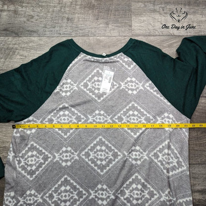 Maurices Long Sleeve Pullover Sweater Size 0X