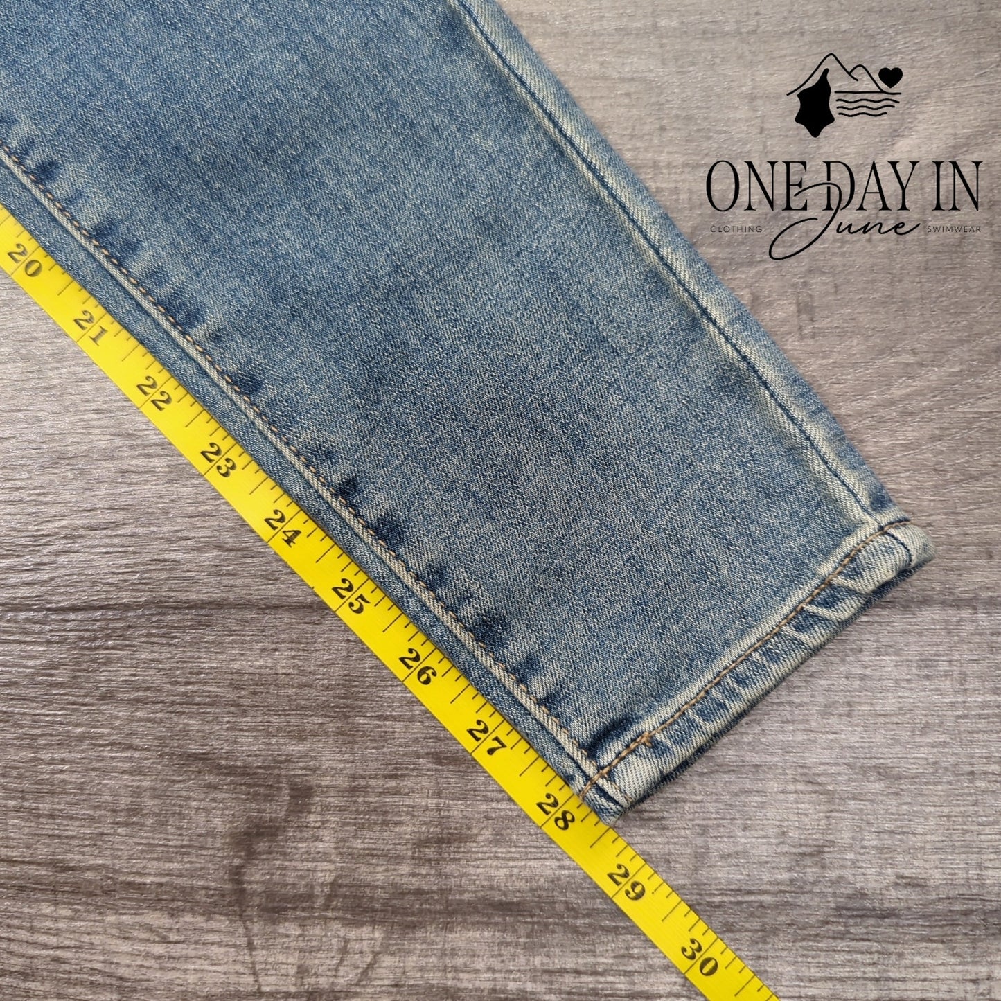 Lucky Brand Ava Mid Rise Super Skinny Jeans Size 00