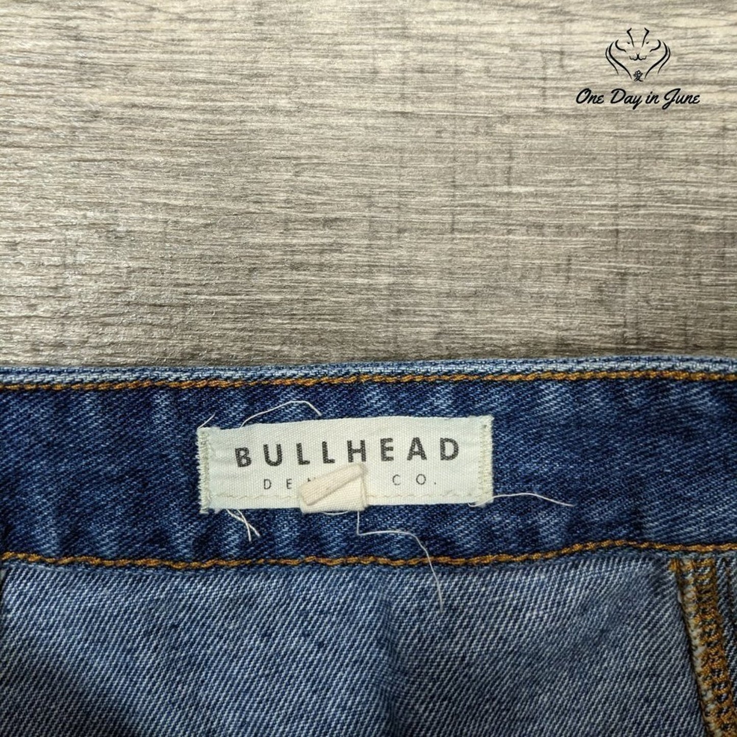 Bullhead Snap Front Denim Mini Skirt Size 25 (2)