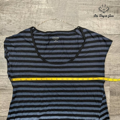 Calvin Klein Asymmetric Cap Sleeve T Shirt Size M