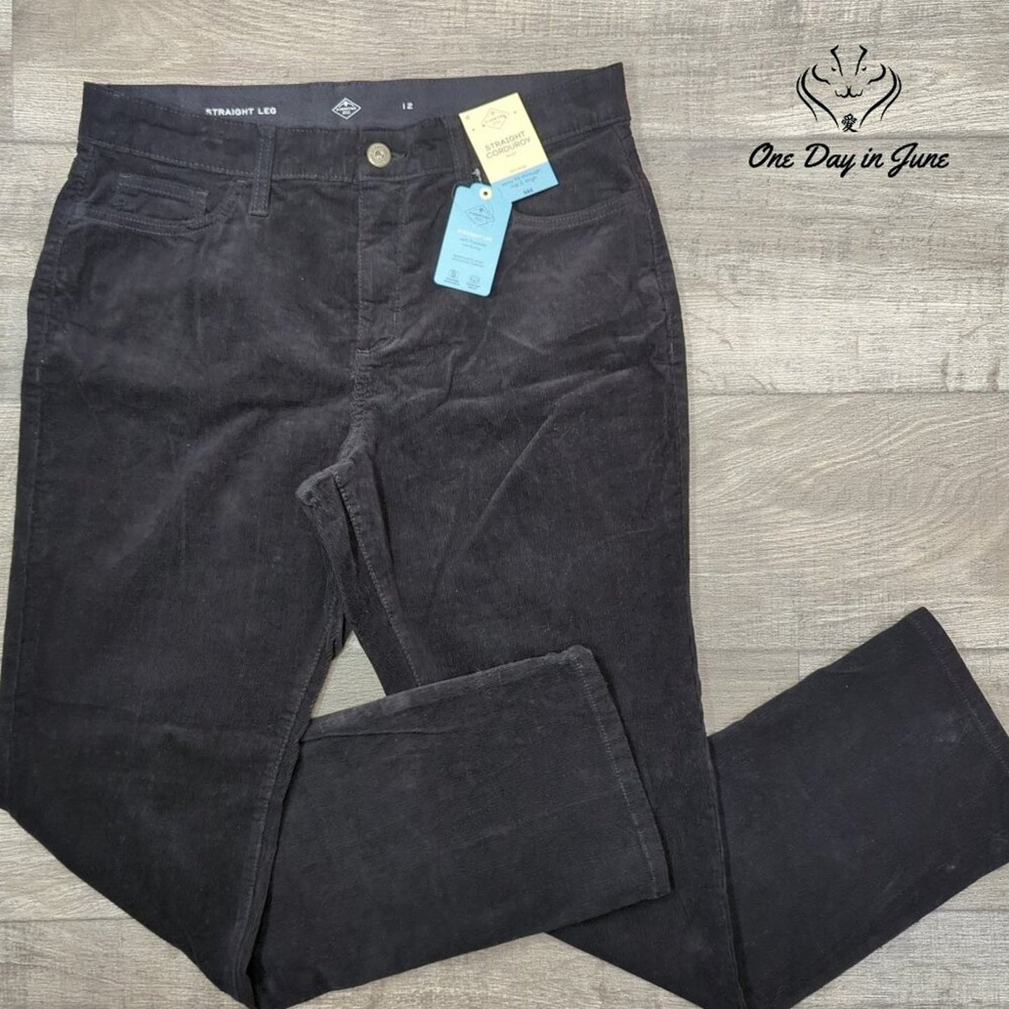 St. John's Bay Straight Corduroy Pants Size 12