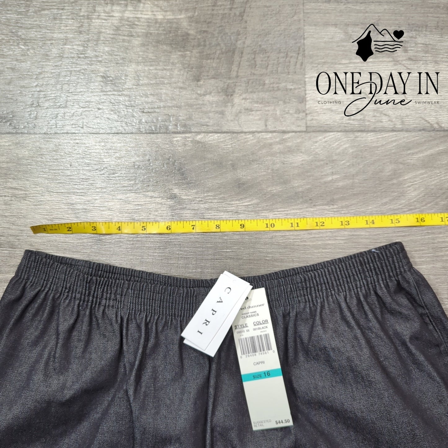 Alfred Dunner Pull On Capri Pants Size 16