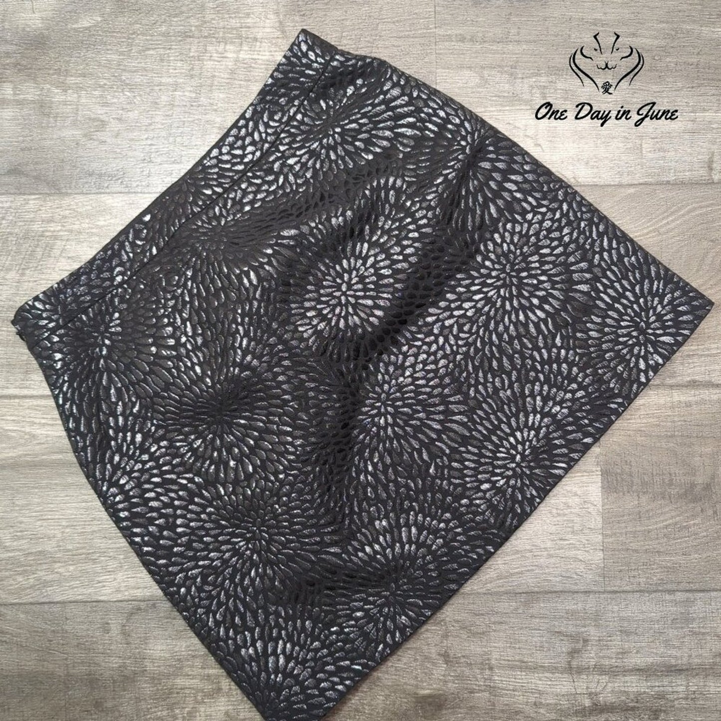 Loft Textured Mini Skirt Size 12
