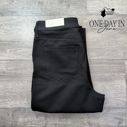Chico's Ponte 5 Pocket Slim Pants Black NWT $89.50 Size Chico's 1T (8T)