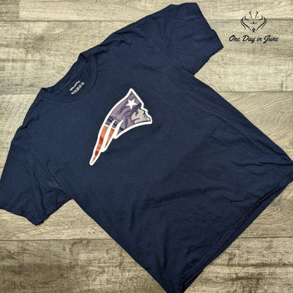Patriots Tom Brady T Shirt Size L