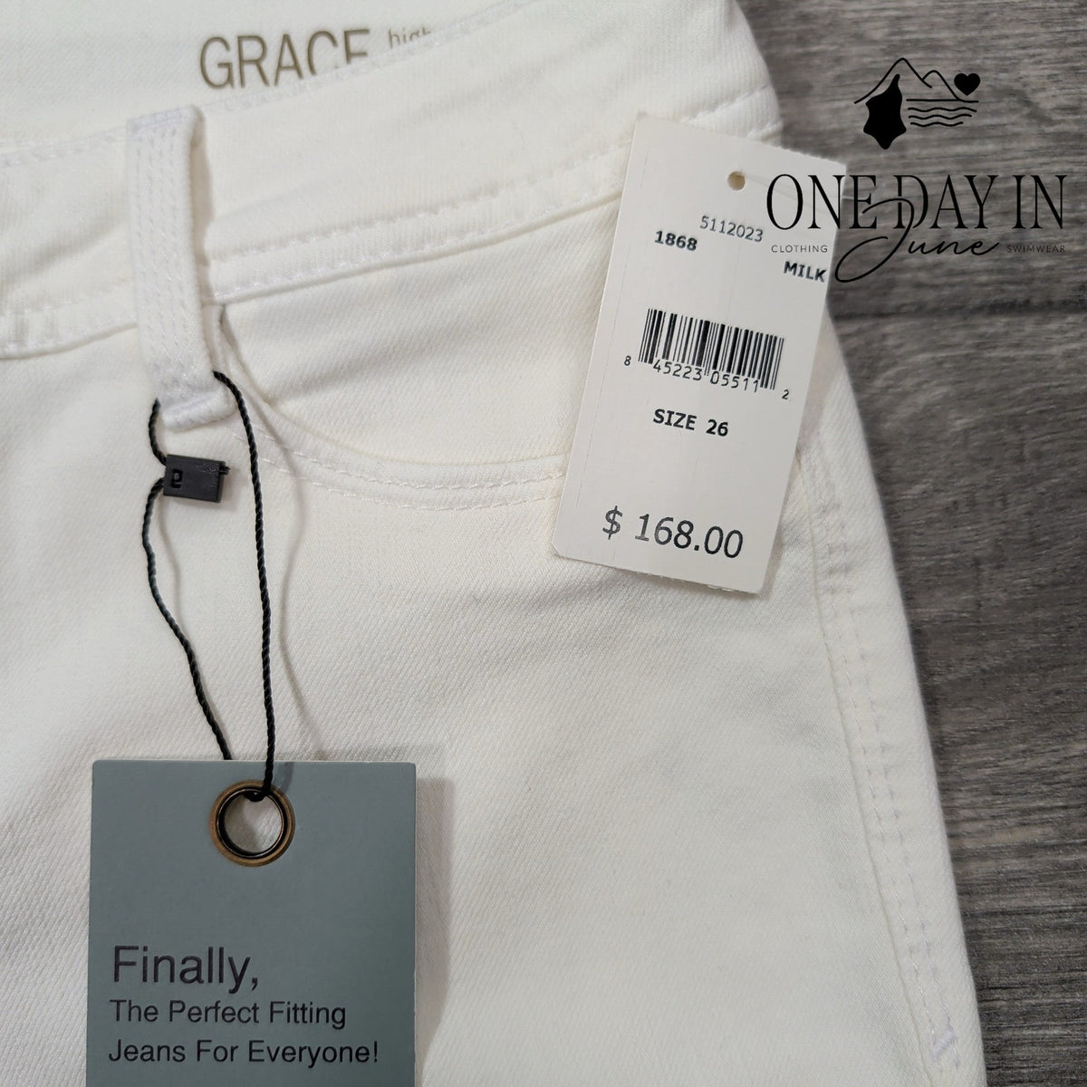 DL1961 Grace High Rise Straight Jeans Milk White 4-Way Stretch NWT Size 2 (26)