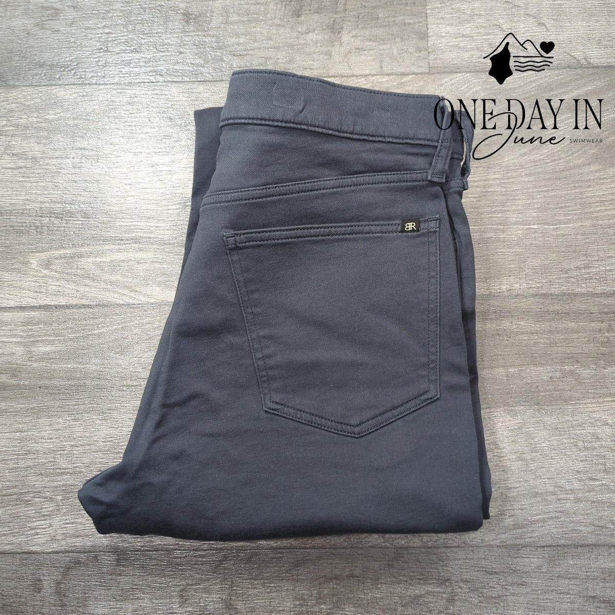 Banana Republic 5 Pocket Straight Leg Pants Gray Ebony NWT Size 34X30