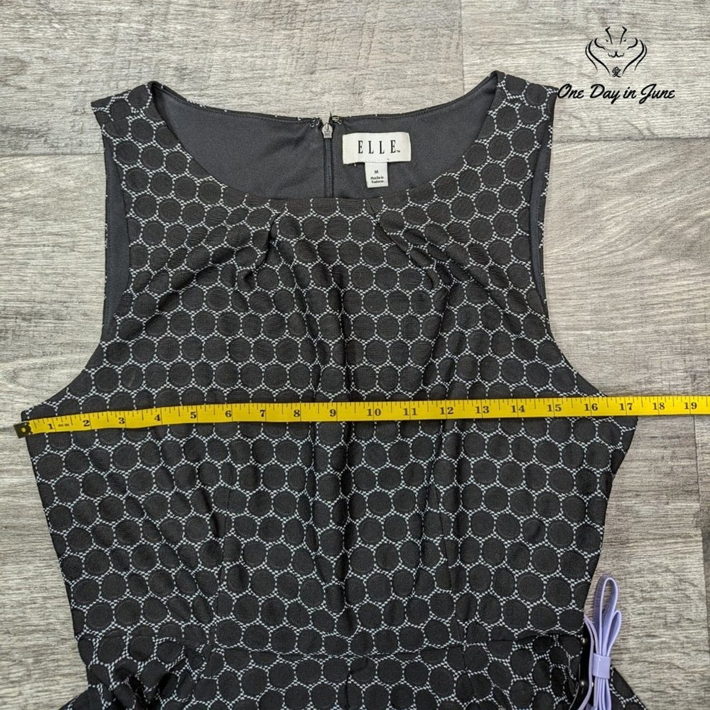 Elle Sleeveless Fit & Flare Dress with Belt Size M