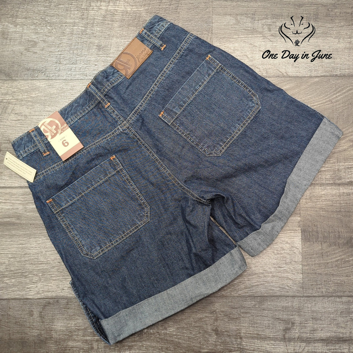 RF Jeans Slub Denim Cuffed Jean Shorts Blue Orange Stitch NWT Size 6