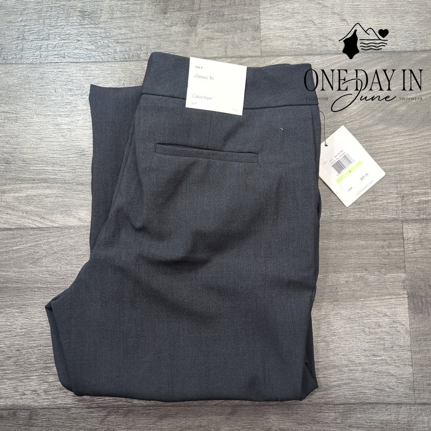 Calvin Klein Classic Fit Straight Leg Dress Pants Size 4