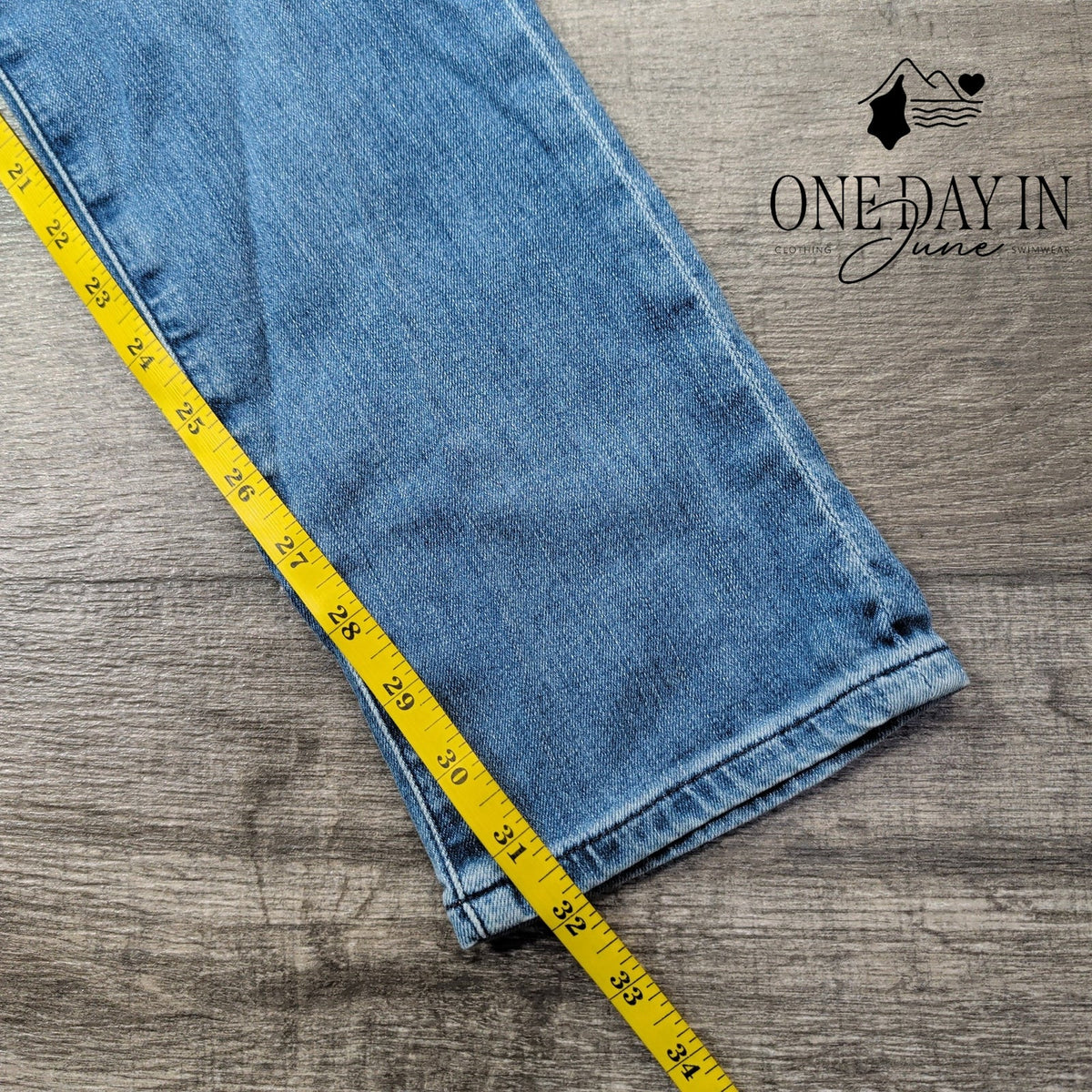 AG Adriano Goldschmied Tellis Modern Slim Jeans Blue Denim NWT Size 29X32