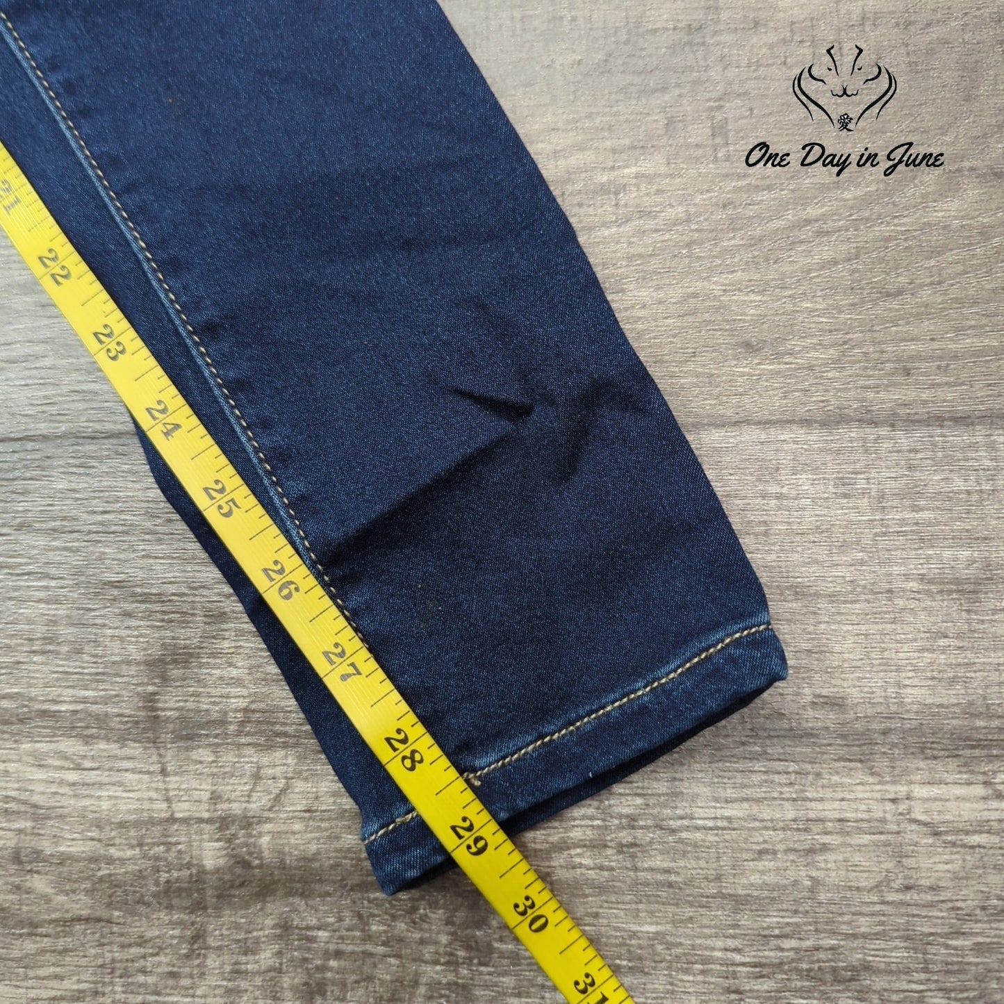 1st Kiss Juniors Skinny Jeans Size 7