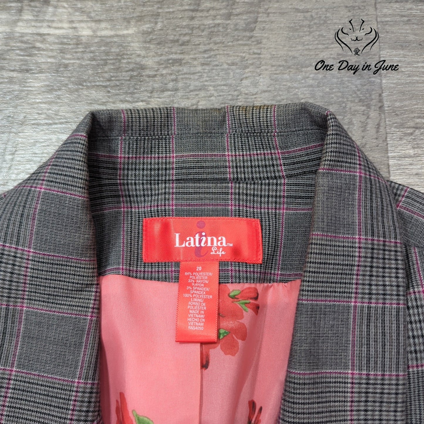 Latina One Button Blazer Size 20