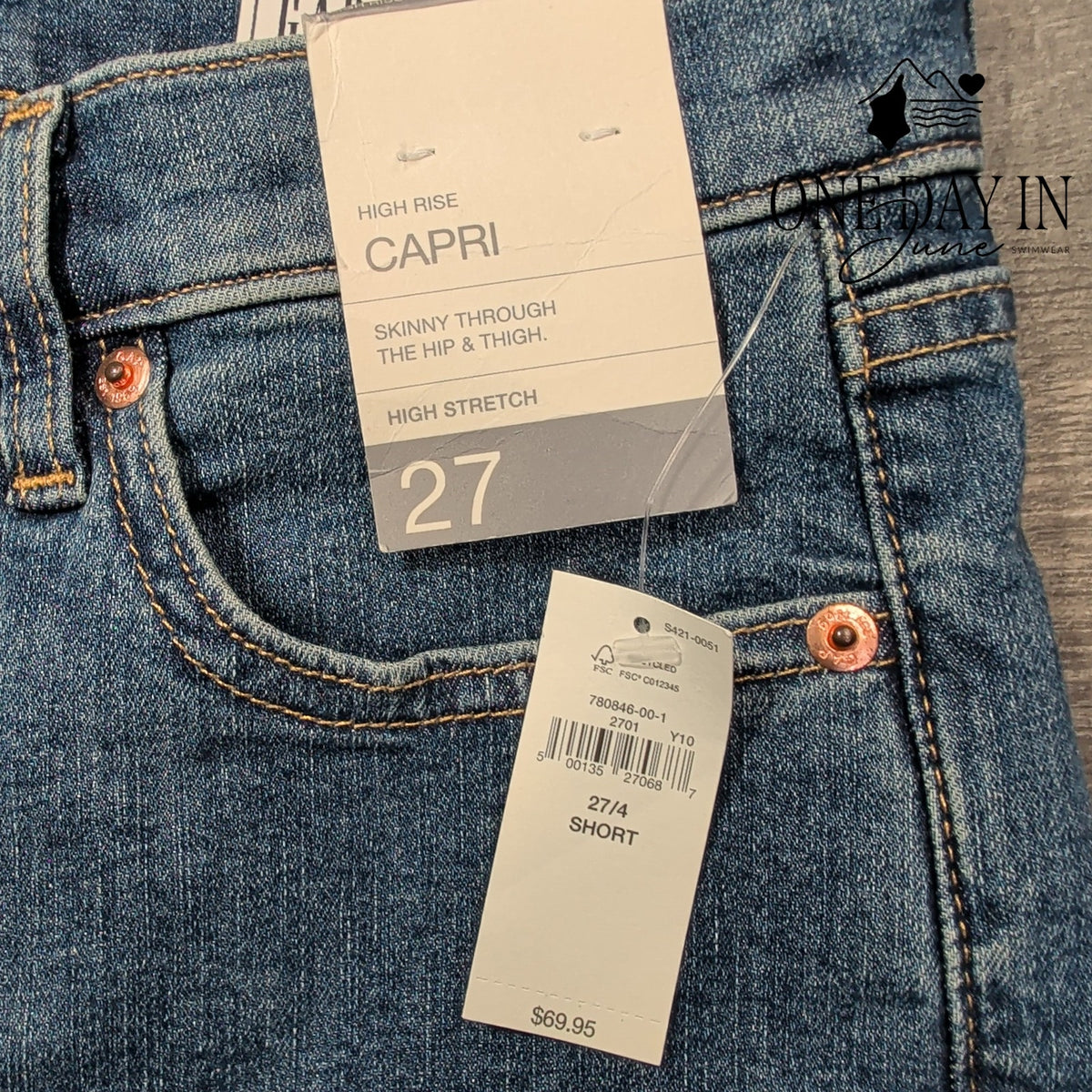 Gap High Rise Capri Skinny Jeans Medium Indigo NWT Size 4 (27)