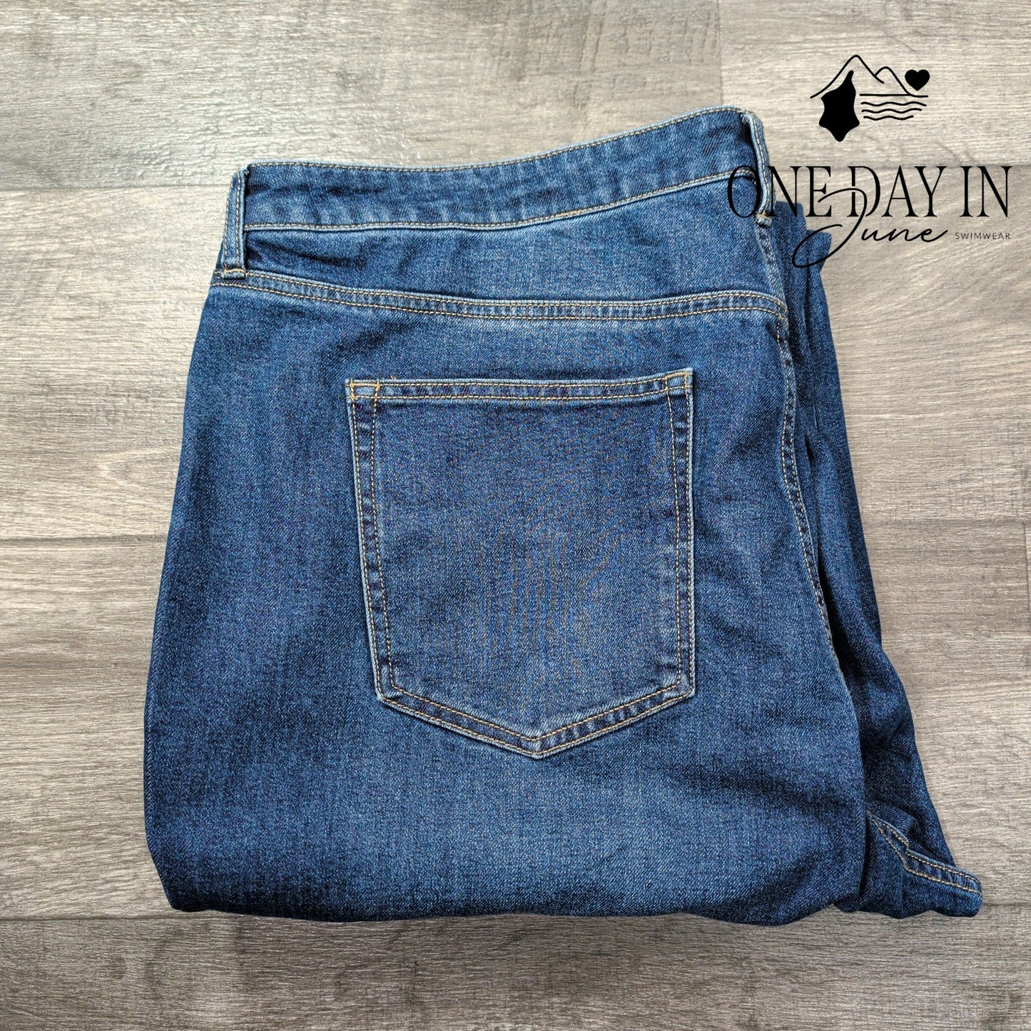 Seven7 Plus Size Loose Straight Jeans Size 22W
