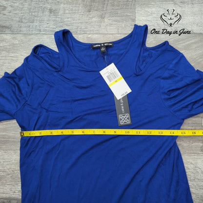 Cable & Gauge Cold Shoulder Long Sleeve Top Size M