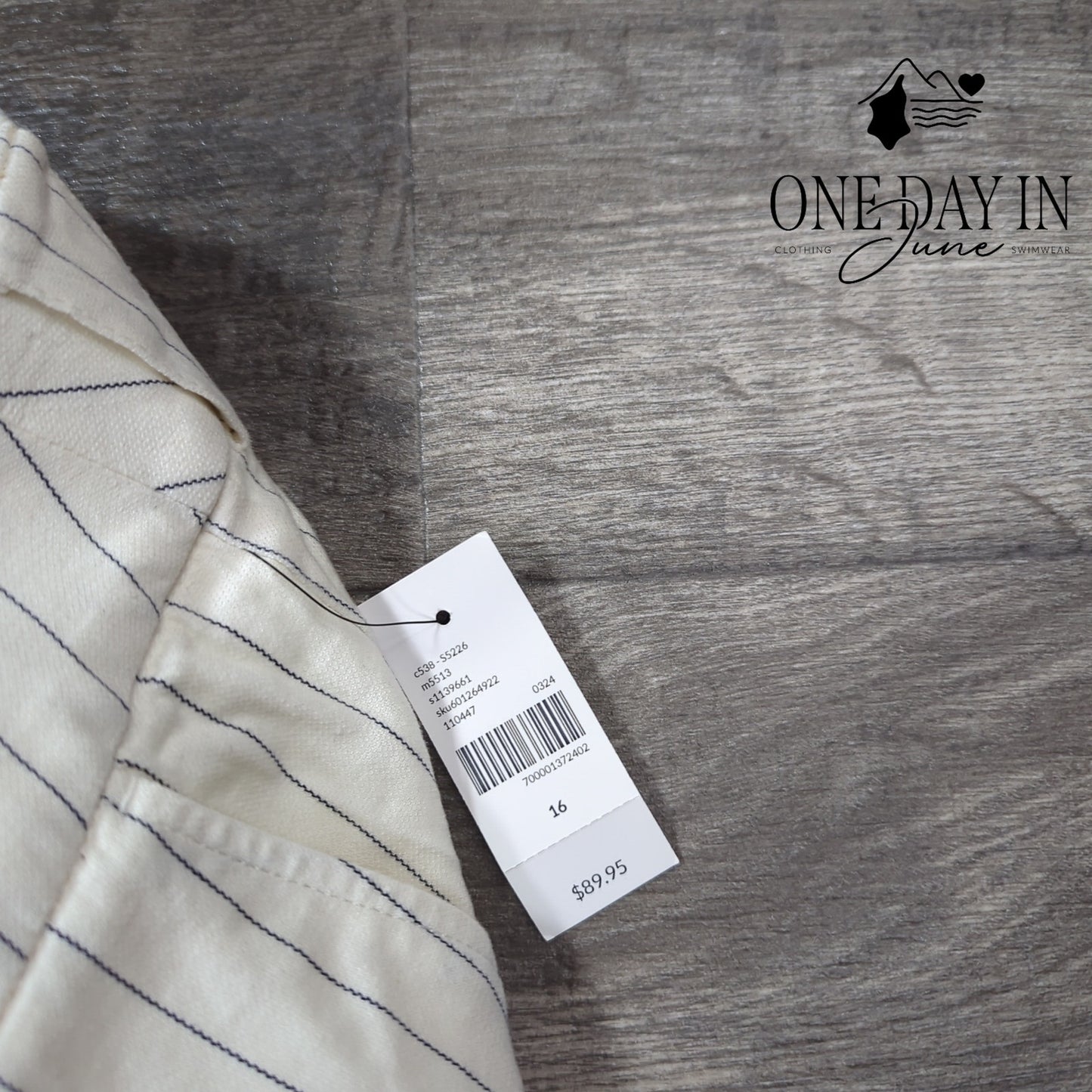 Lane Bryant Mid Rise Wide Leg Pants Size 16