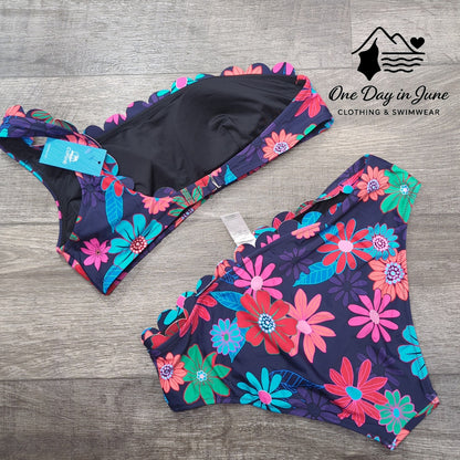 Cupshe One Shoulder Scallop Edge Bikini Swimsuit Size L