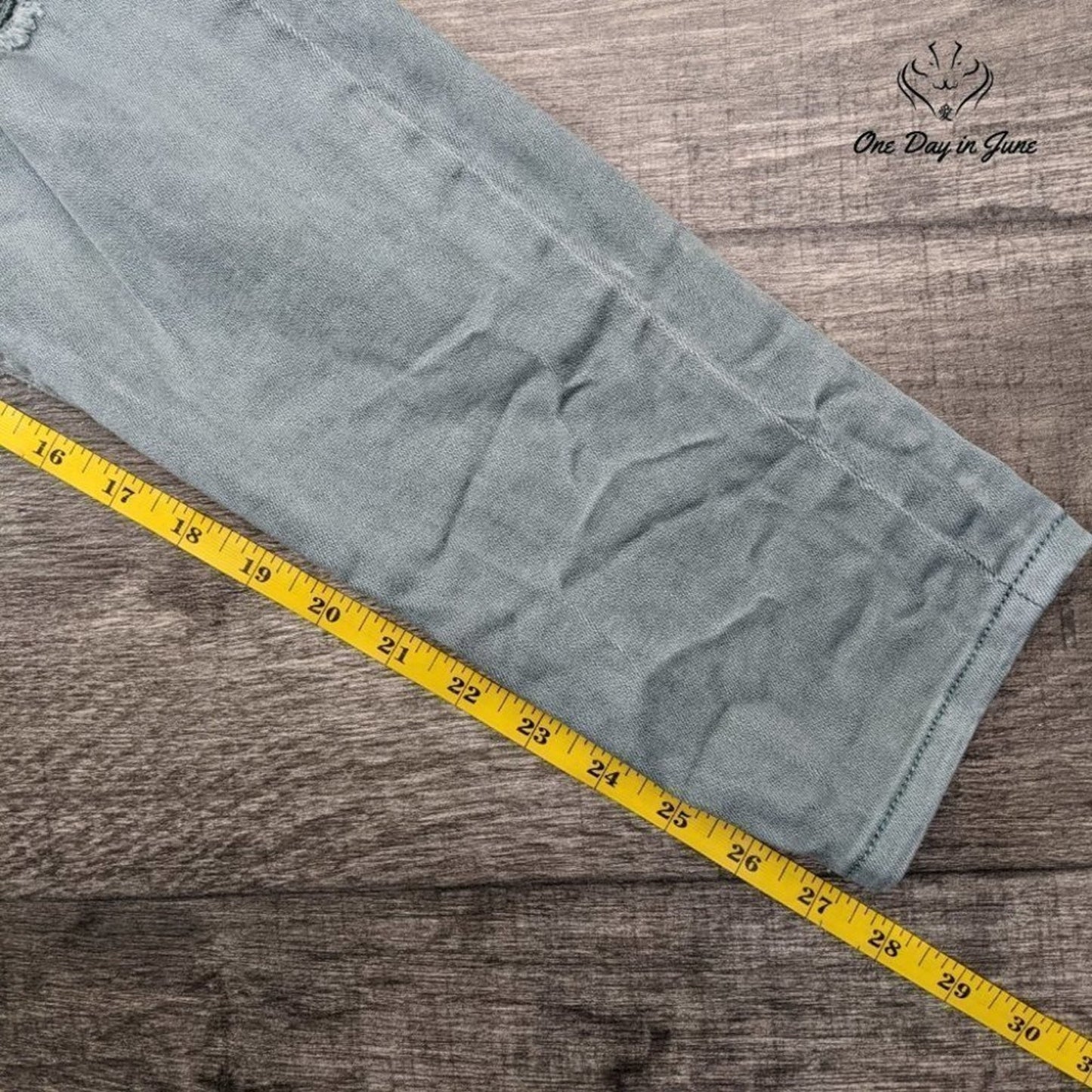 Altar'd State Skinny Stretch Jeans Size 5