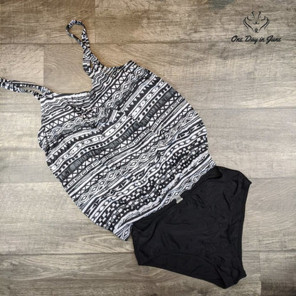 Yonique Blouson Loose Fit Floral Printed Tankini Size M