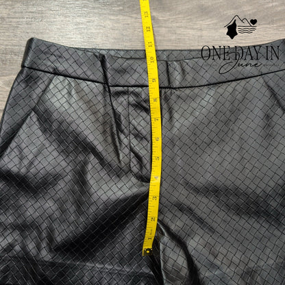 Kenneth Cole Faux Leather Shorts Size 2