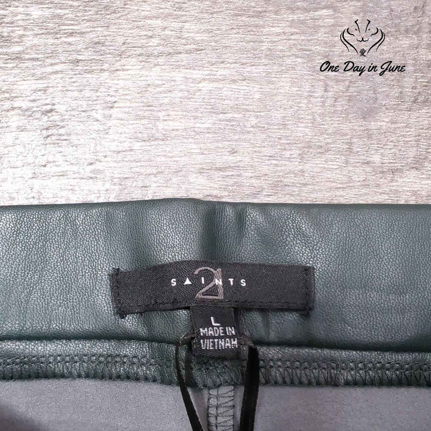 21 Saints Faux Leather Pants Size L