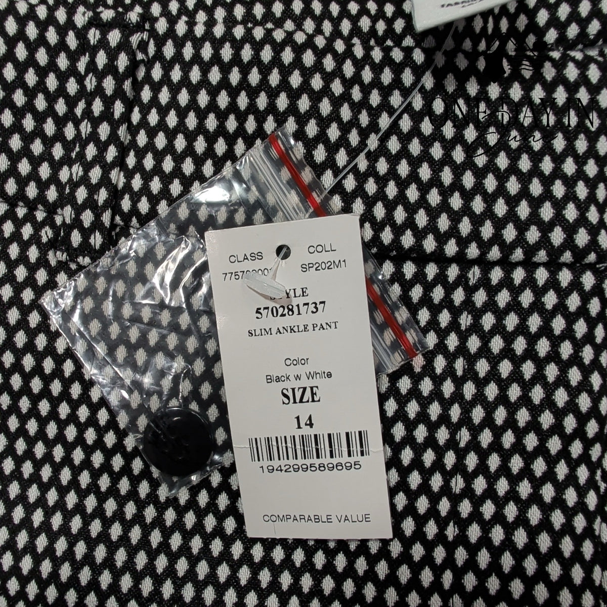 White House Black Market Slim Ankle Pants Black White Print NWT Size 14