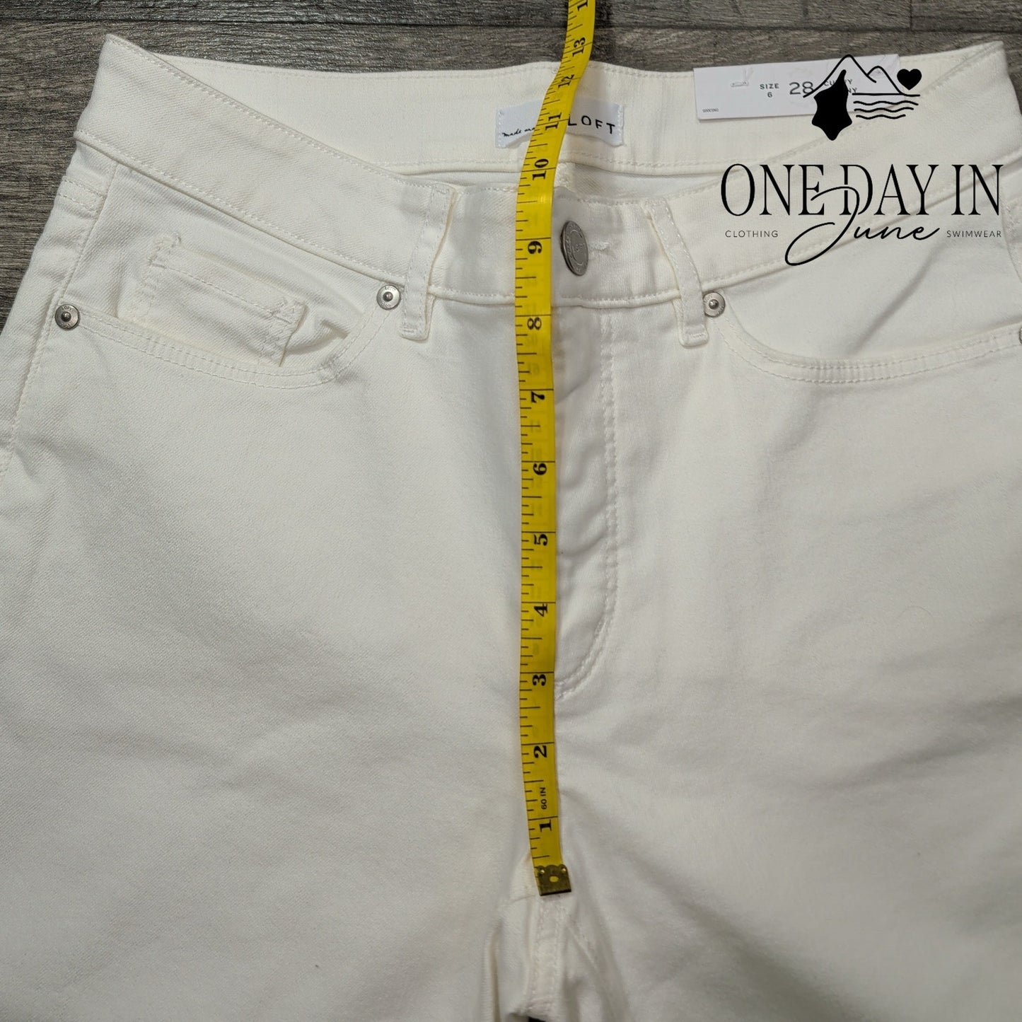 Loft Curvy Skinny Jeans Size 6 (28)