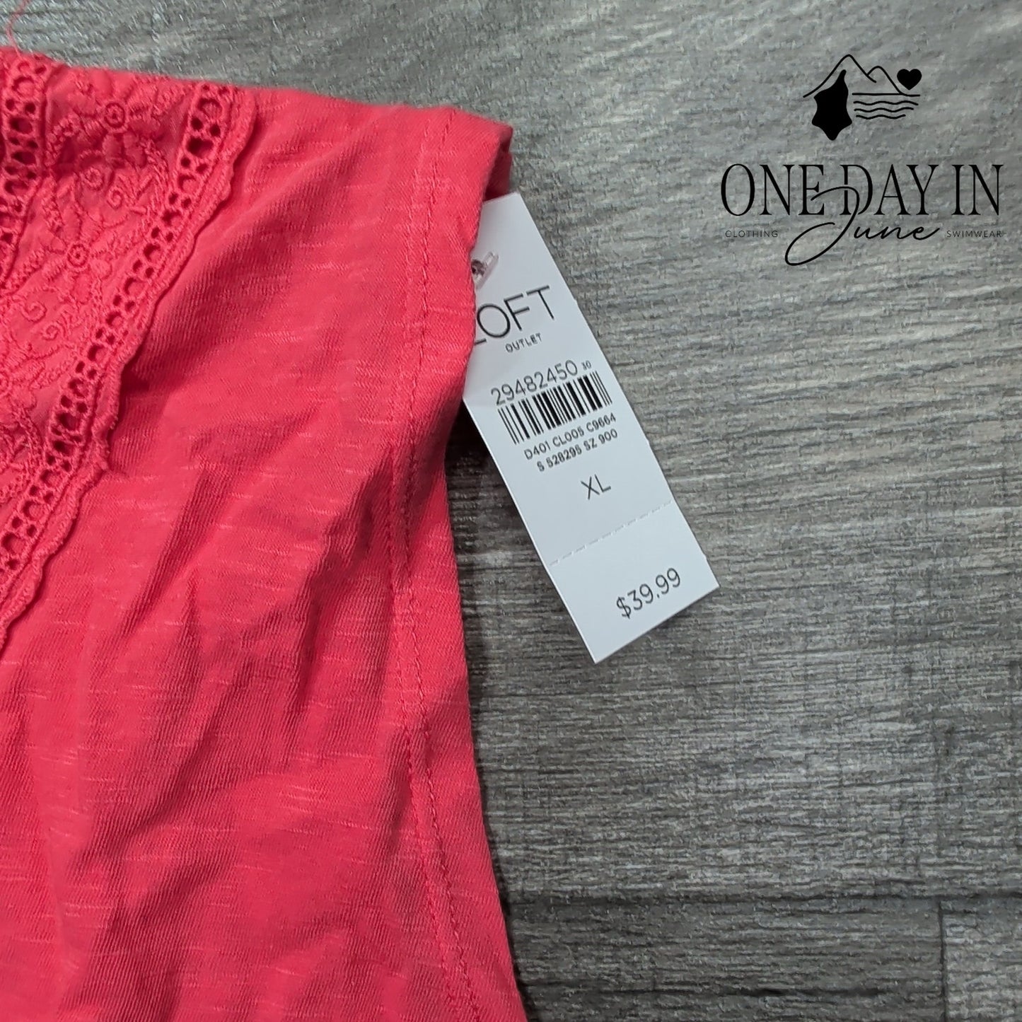 Loft Sleeveless Top Size XL