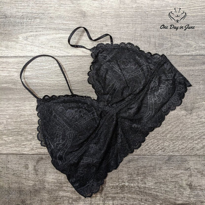 Amzbrly Padded Lace Bra Size M