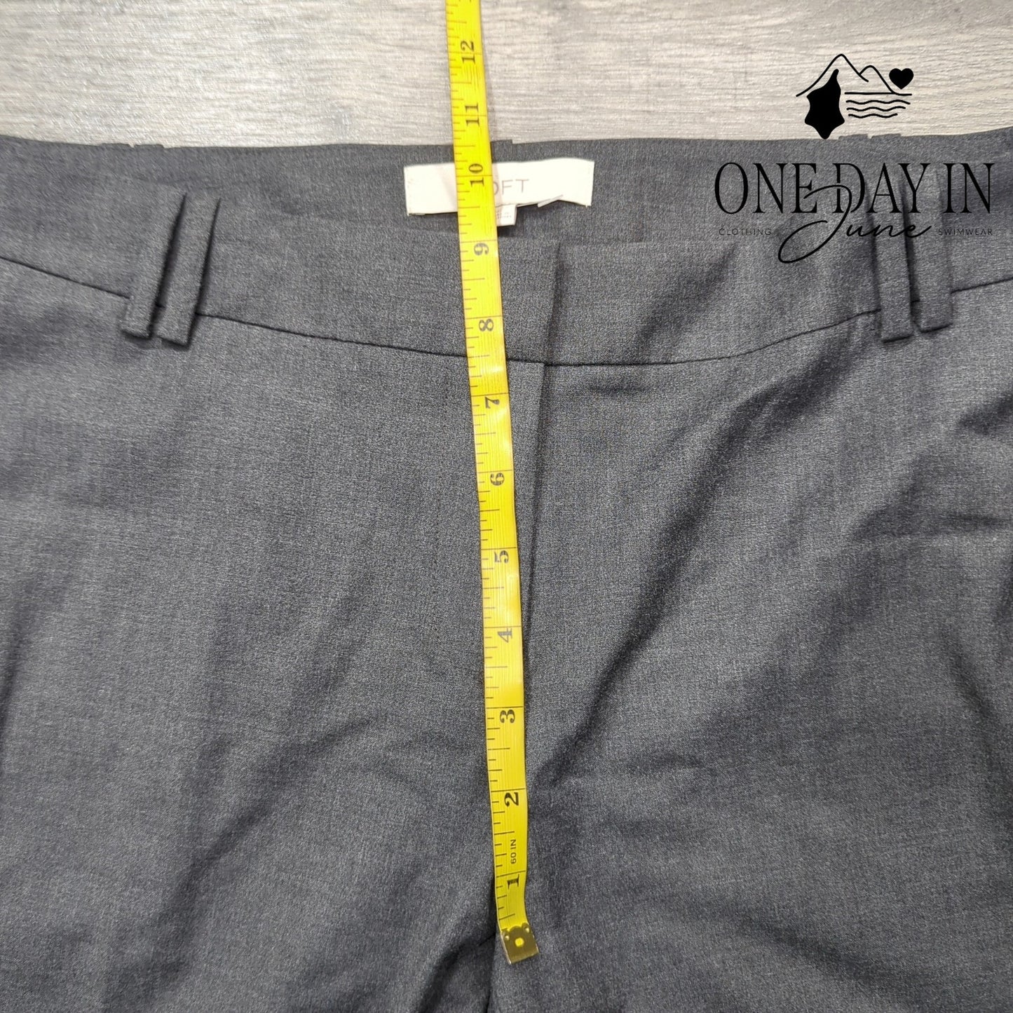 Loft Straight Leg Dress Pants Size 6