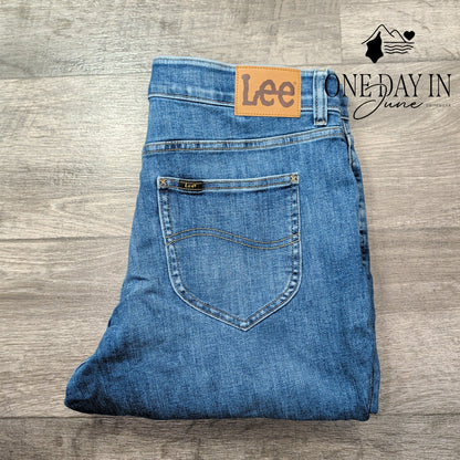 Lee Mid Rise Bootcut Jeans Size 16 Short