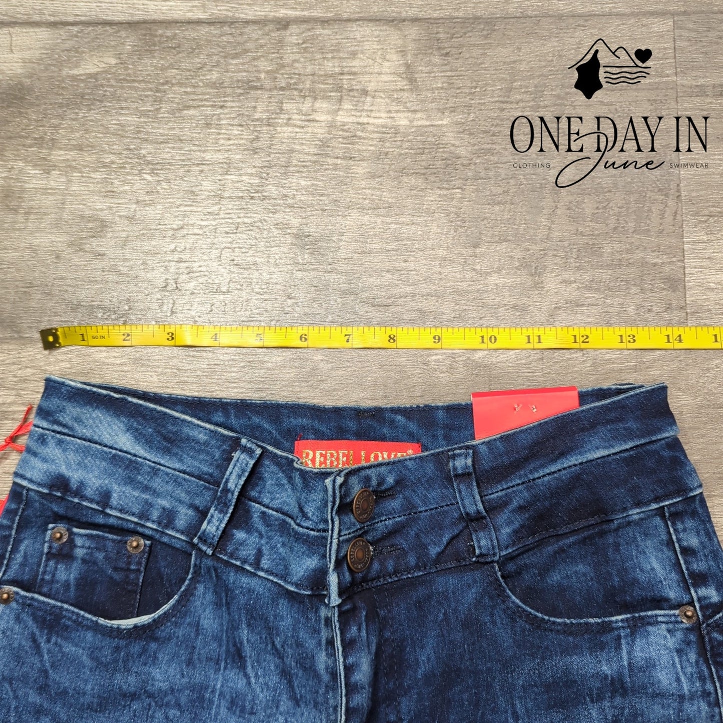 Rebel Love Super Stretch Straight Leg Jeans Size 9/10